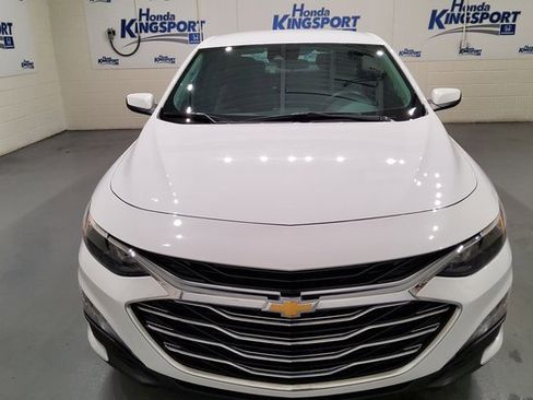 Used 2024 Chevrolet Malibu LT image 12
