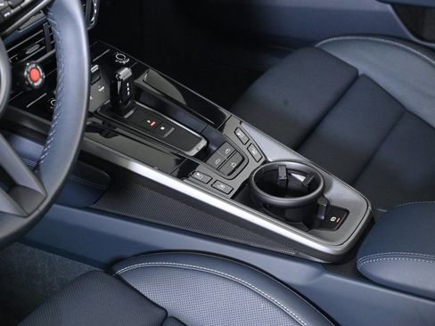 Used 2025 Porsche 911 Carrera image 16