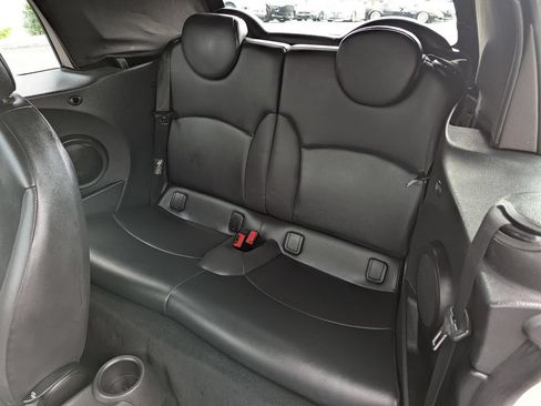 Used 2011 MINI Cooper Convertible FWD image 31