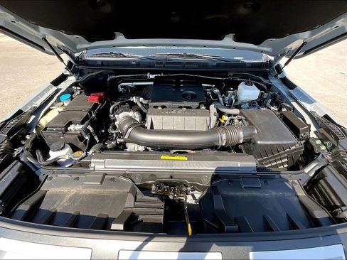 New 2026 Nissan Frontier PRO-4X w/ Pro-4x Convenience Package image 16