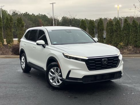 Certified 2024 Honda CR-V LX image 2