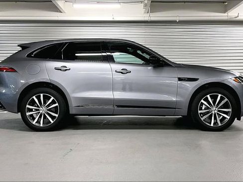 Certified 2025 Jaguar F-PACE R-Dynamic S image 14