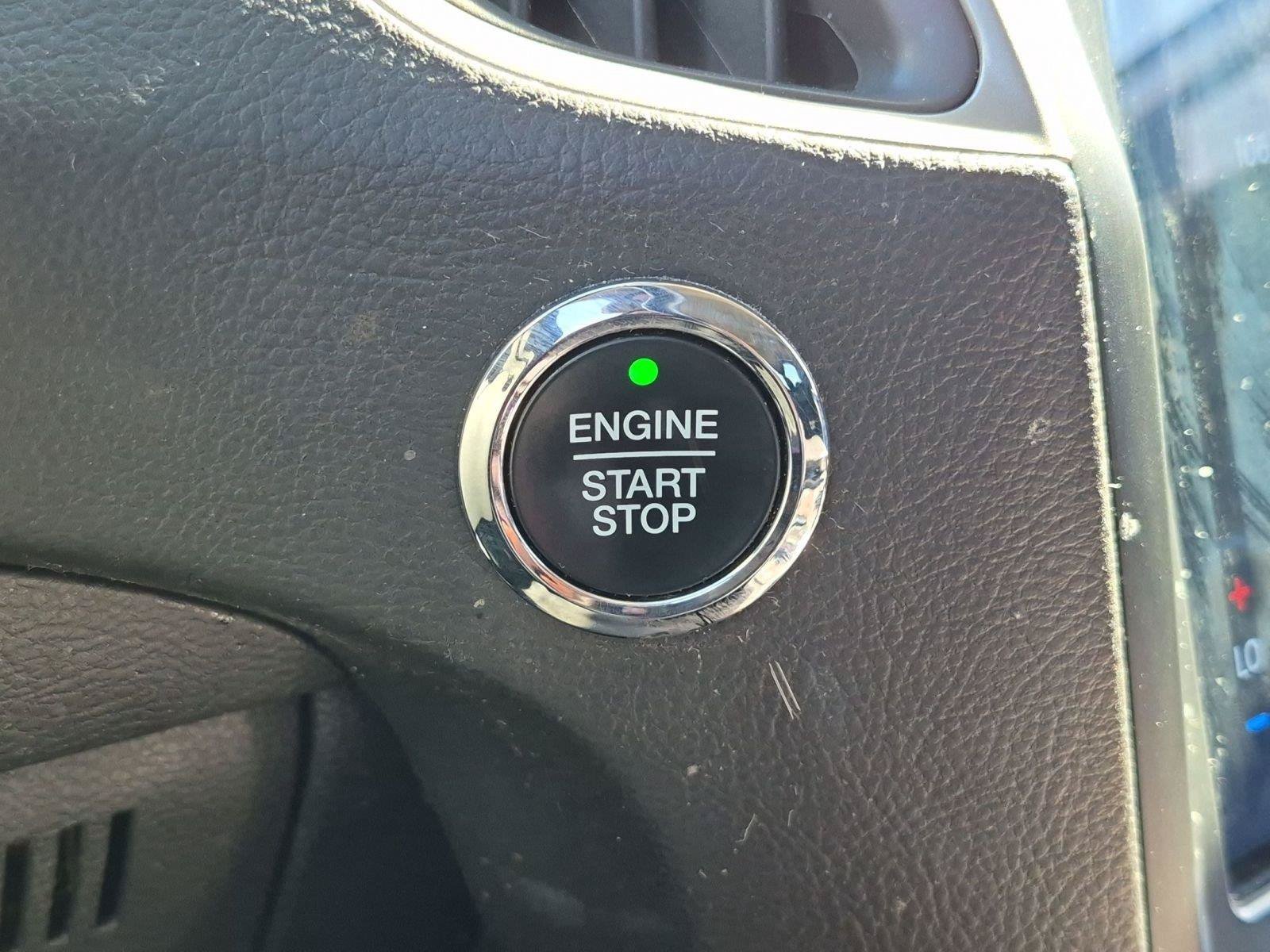 Used 2024 Ford Edge SEL AWD/4WD image 24