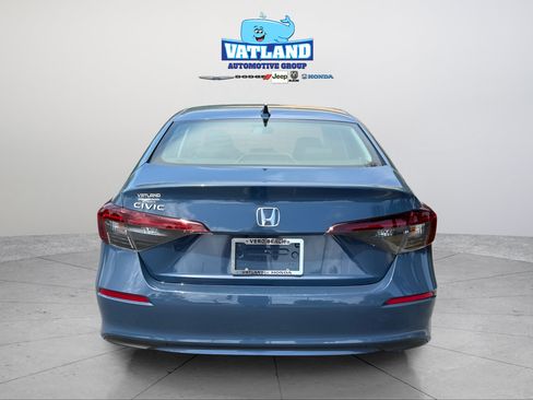 Used 2026 Honda Civic LX image 4