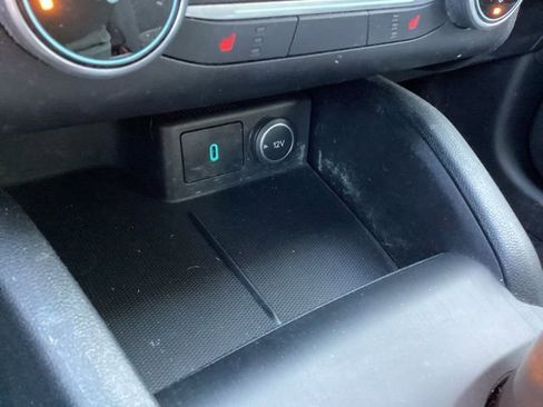 Used 2020 Ford Escape SE Sport image 29