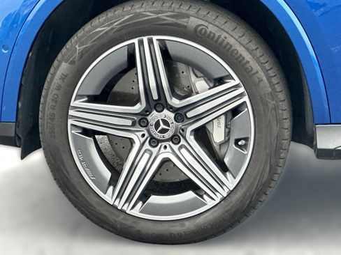 Certified 2023 Mercedes-Benz GLC 300 image 12