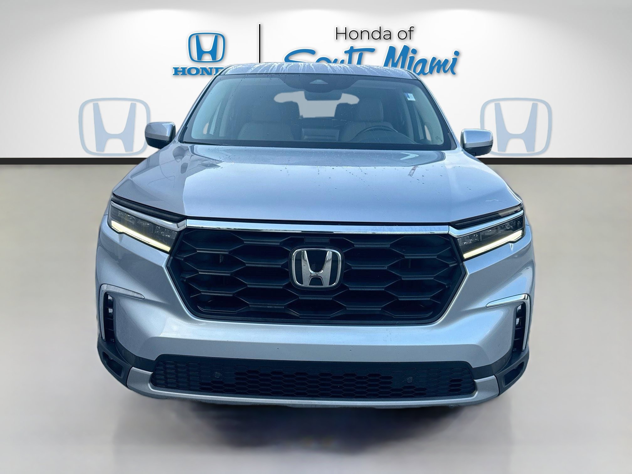 Certified 2024 Honda Pilot EX-L image 2