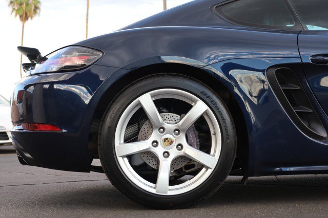 Used 2018 Porsche 718 Cayman w/ Sport Chrono Package RWD image 57