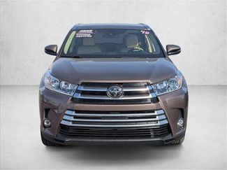 Used 2019 Toyota Highlander Limited video 2