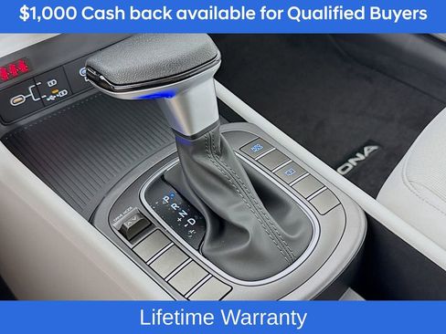 New 2026 Hyundai Kona SE image 16