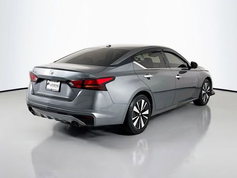 Used 2019 Nissan Altima 2.5 SL FWD image 4