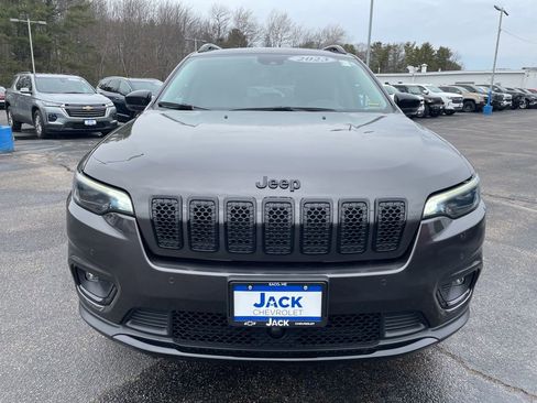 Used 2023 Jeep Cherokee Altitude Lux w/ Lux Elite Package image 2