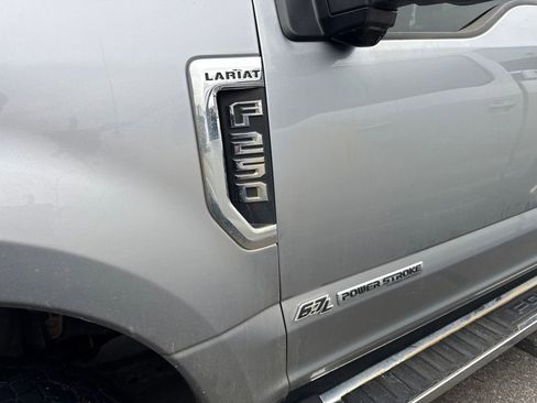 Used 2022 Ford F250 Lariat w/ Lariat Ultimate Package AWD/4WD image 4