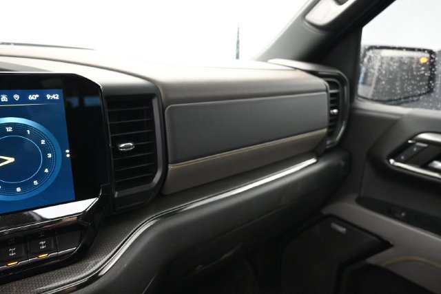 Used 2022 Chevrolet Silverado 1500 ZR2 w/ Technology Package AWD/4WD image 19