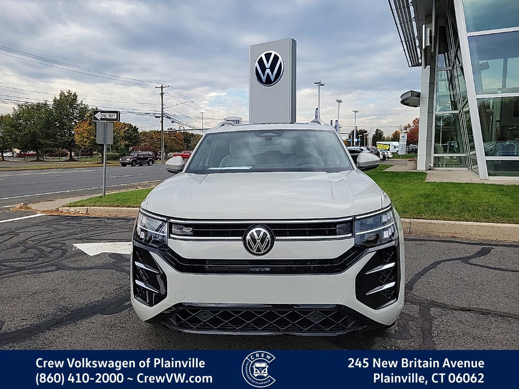 New 2027 Volkswagen Atlas SEL R-Line AWD/4WD image 2