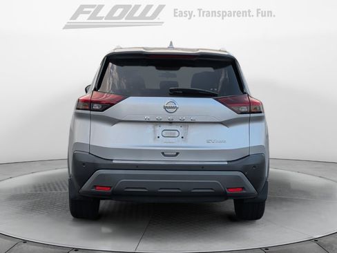 Used 2021 Nissan Rogue SV w/ Premium Package AWD/4WD image 8