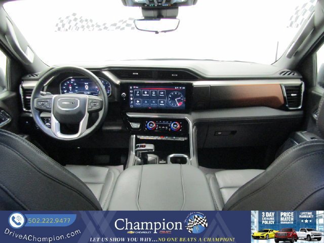 Used 2025 GMC Sierra 1500 Denali w/ Denali Reserve Package AWD/4WD image 31