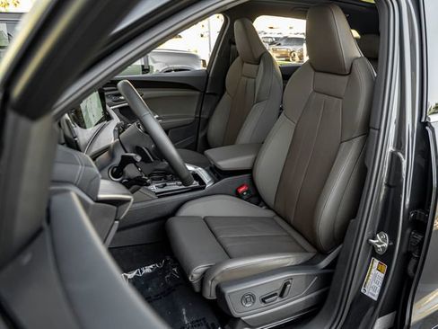 Certified 2025 Audi Q5 Premium Plus w/ Premium Plus AWD/4WD image 13