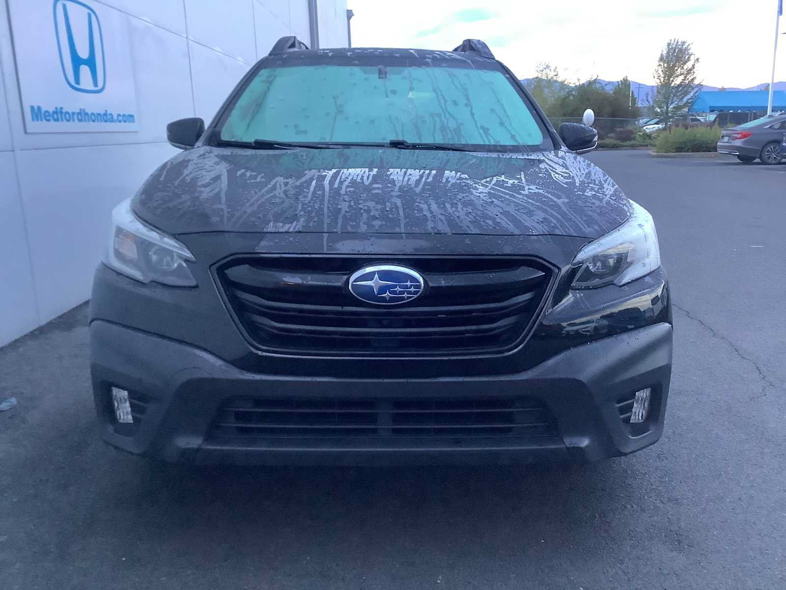 Used 2022 Subaru Outback Onyx Edition XT w/ Popular Package #2 AWD/4WD image 9