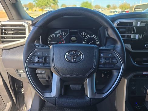 Used 2026 Toyota Tundra SR5 w/ SR5 Convenience Package AWD/4WD image 13