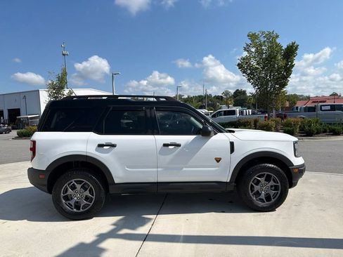 Certified 2024 Ford Bronco Sport Badlands AWD/4WD image 11