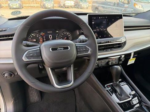 New 2026 Jeep Compass Limited image 10