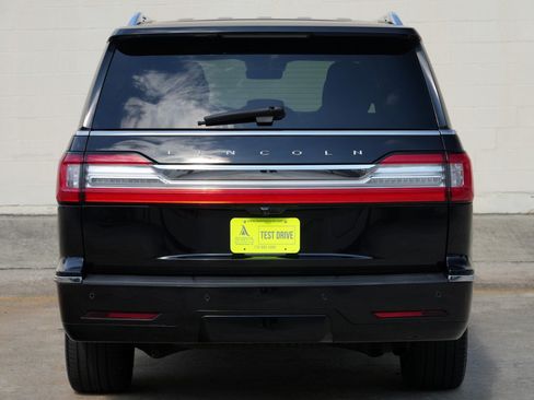 Used 2021 Lincoln Navigator L Reserve AWD/4WD image 49