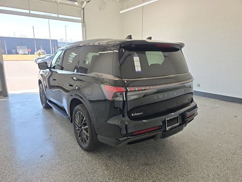 New 2026 INFINITI QX80 Autograph AWD/4WD image 3