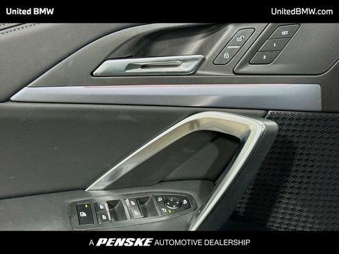 Used 2025 BMW X1 xDrive28i image 3
