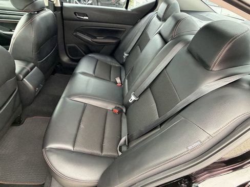 Used 2021 Nissan Altima 2.5 SR w/ SR Premium Package FWD image 13