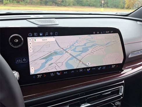 Certified 2026 Chevrolet Traverse RS w/ LPO, Floor Liner Package image 13