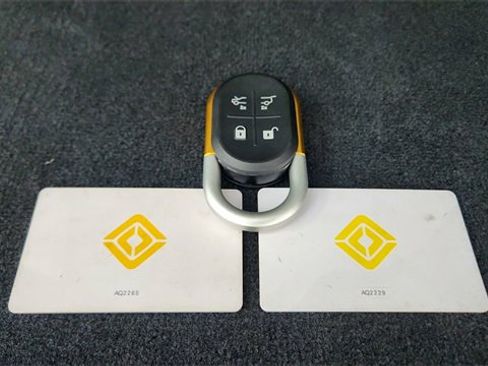 Used 2024 Rivian R1S Adventure image 62