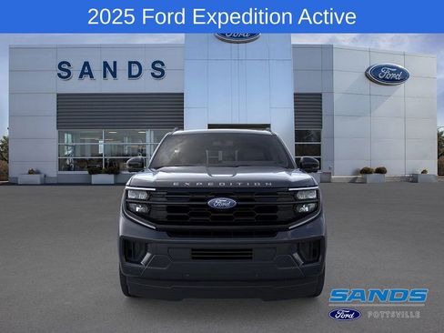 New 2025 Ford Expedition Active image 6
