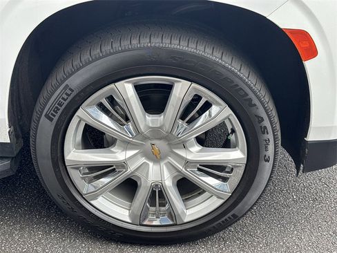 Used 2021 Chevrolet Tahoe LT w/ LT Signature Package image 9