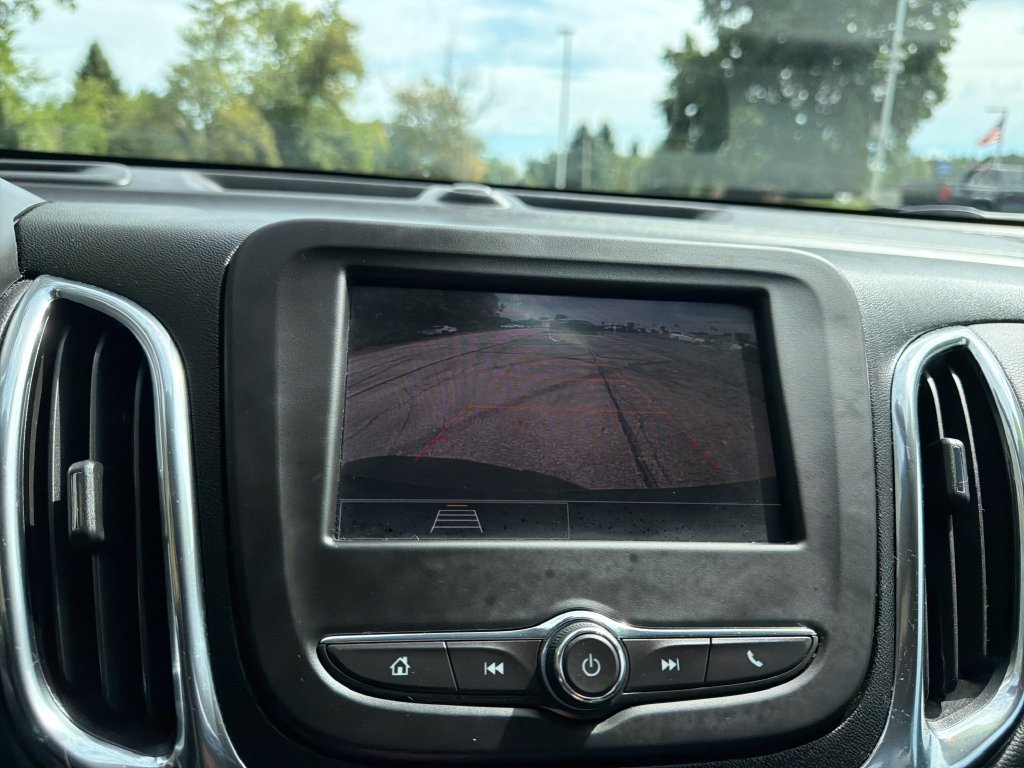Used 2023 Chevrolet Equinox LT FWD image 18