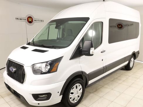 Used 2024 Ford Transit 350 XLT image 5