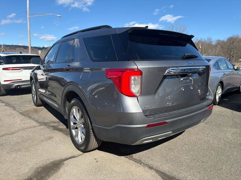 Used 2023 Ford Explorer XLT w/ Equipment Group 202A image 13