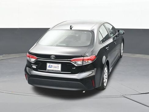 Used 2025 Toyota Corolla LE FWD image 61