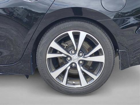 Used 2016 Nissan Maxima Platinum FWD image 9