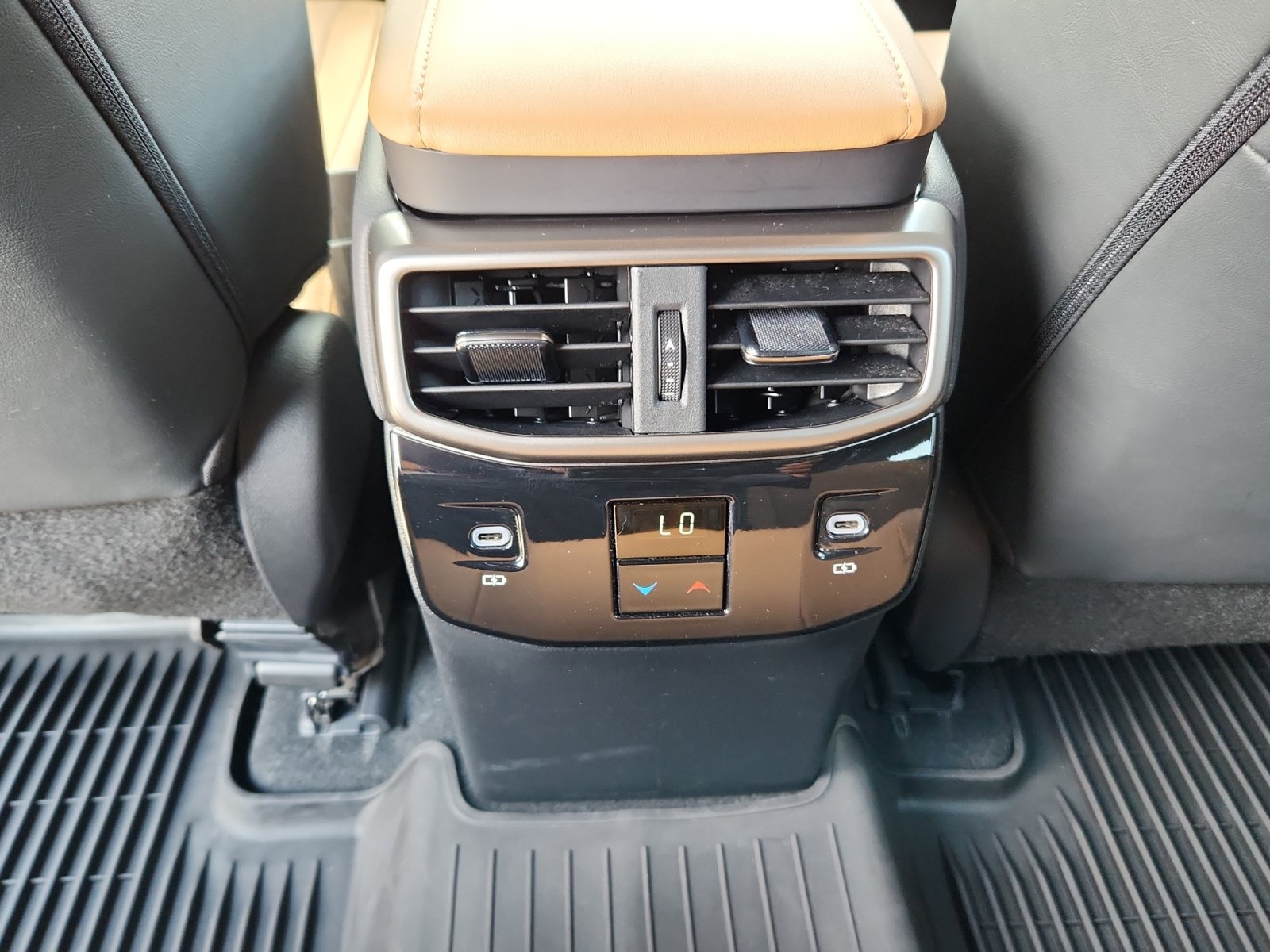 Certified 2024 Lexus RX 350 Premium w/ Convenience Package AWD/4WD image 30