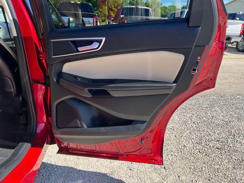 Used 2023 Ford Edge SEL w/ Convenience Package AWD/4WD image 18