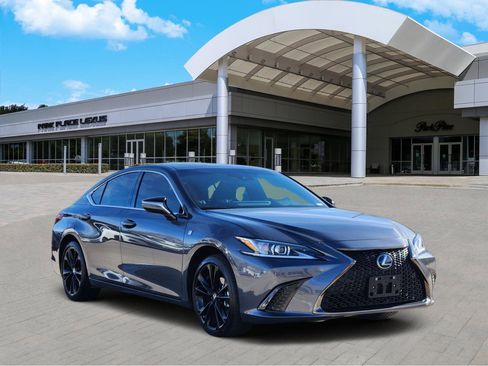 Used 2023 Lexus ES 350 F Sport image 2