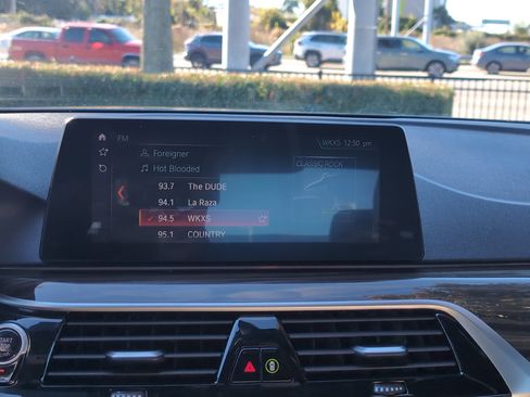 Used 2019 BMW 540i xDrive 540i xDrive w/ Convenience Package image 23