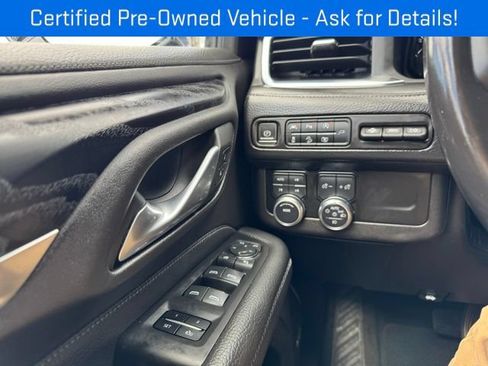 Used 2022 GMC Yukon Denali AWD/4WD image 15