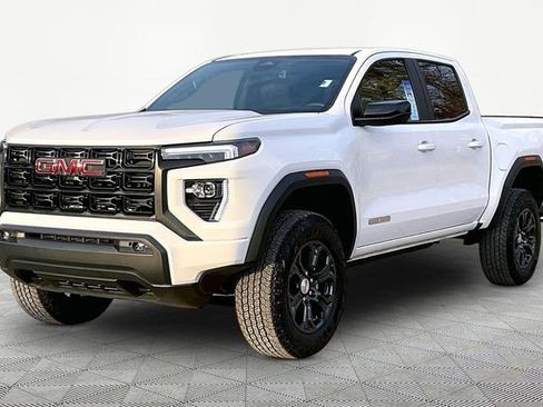 Used 2024 GMC Canyon Elevation w/ Convenience Package image 3