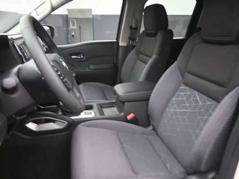 New 2026 Nissan Frontier SV w/ Tow Package image 11