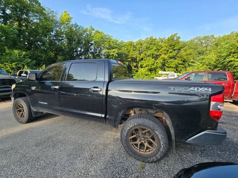 Used 2014 Toyota Tundra Limited w/ TRD Off Road Package AWD/4WD image 4