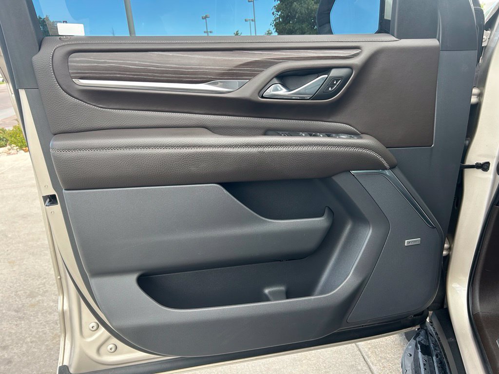Used 2021 GMC Yukon Denali w/ Advanced Technology Package AWD/4WD image 20