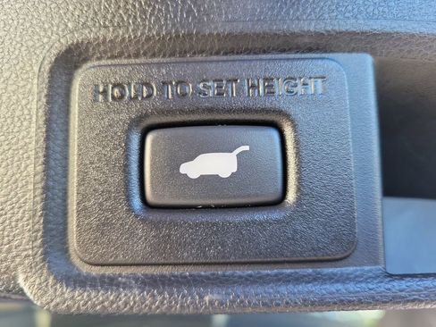 Used 2023 Acura RDX A-Spec image 10