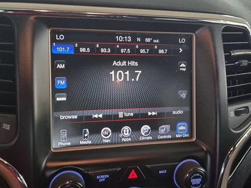 Used 2016 Jeep Grand Cherokee Limited 75th Anniversary AWD/4WD image 24